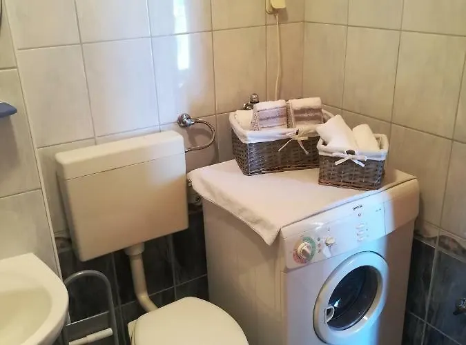 Cozy Apartmant With A Sea View In Orašac