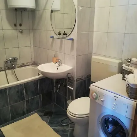 Cozy Apartmant With A Sea View In Apartman